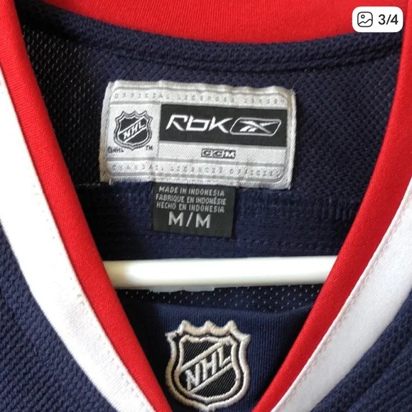 Columbus Blue Jackets Women’s Jersey Medium - Picture 3 of 4